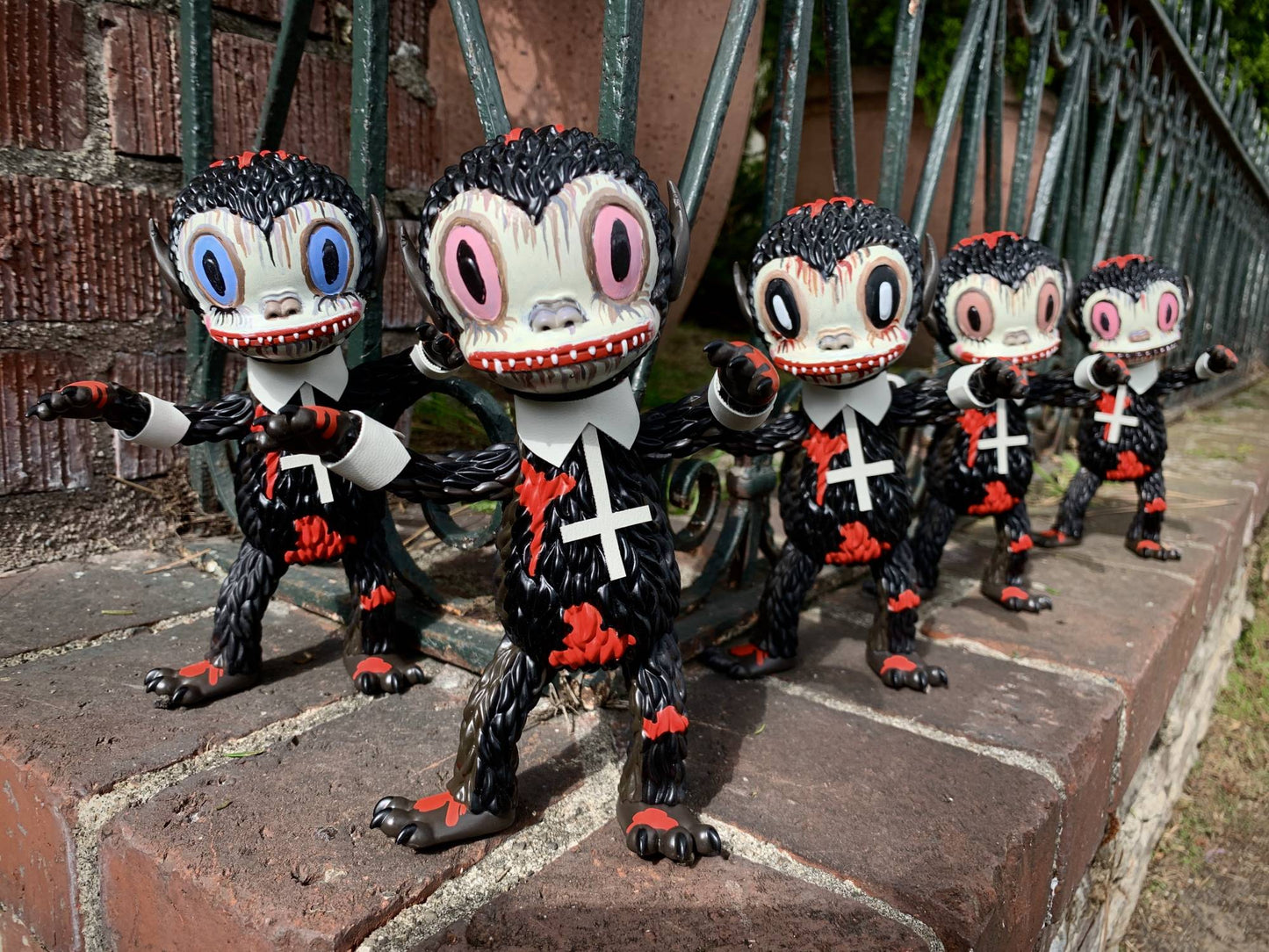 GOTH AHWROO - hand painted by Baseman